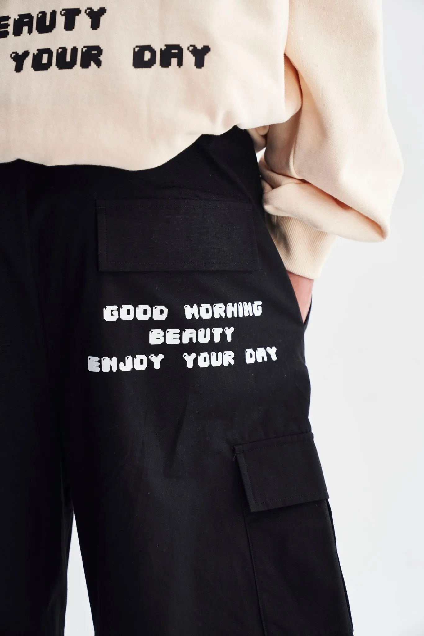 GOOD MORNING BEAUTY SHORTS BLACK